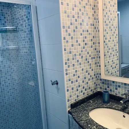 公寓 Encantador Apartamento Con Piscina 托雷莫利诺斯