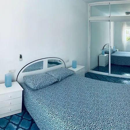 Daire Encantador Apartamento Con Piscina Torremolinos
